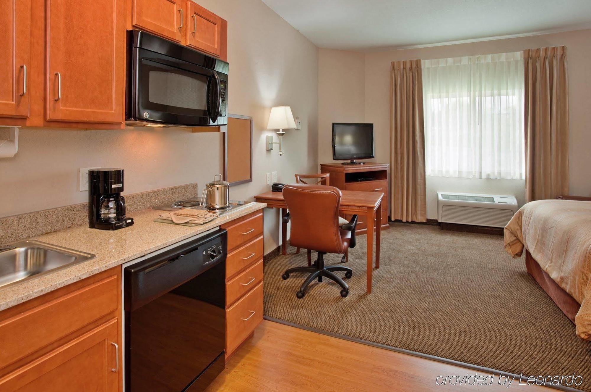 Candlewood Suites Kansas City Airport חדר תמונה